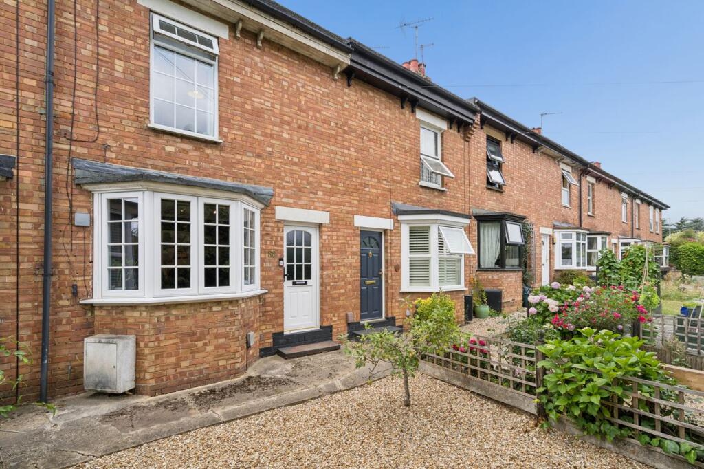 Main image of property: Stevenage Road, Hitchin, SG4