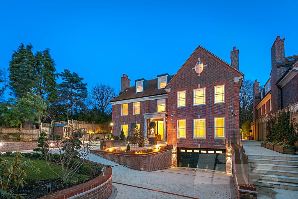 Main image of property: View Road, Highgate, N6