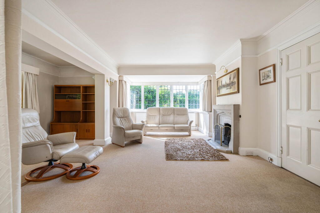House in Mole Valley, Surrey - View 3