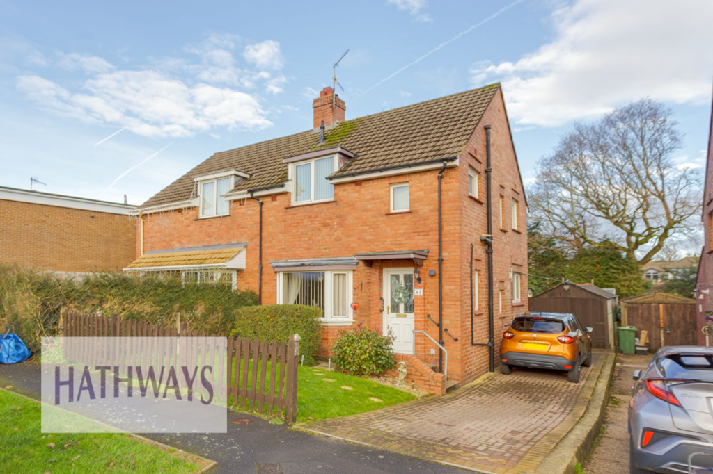 3-bed semi-detached on Ty Mynydd, Cwmbran, NP44, £220,000
