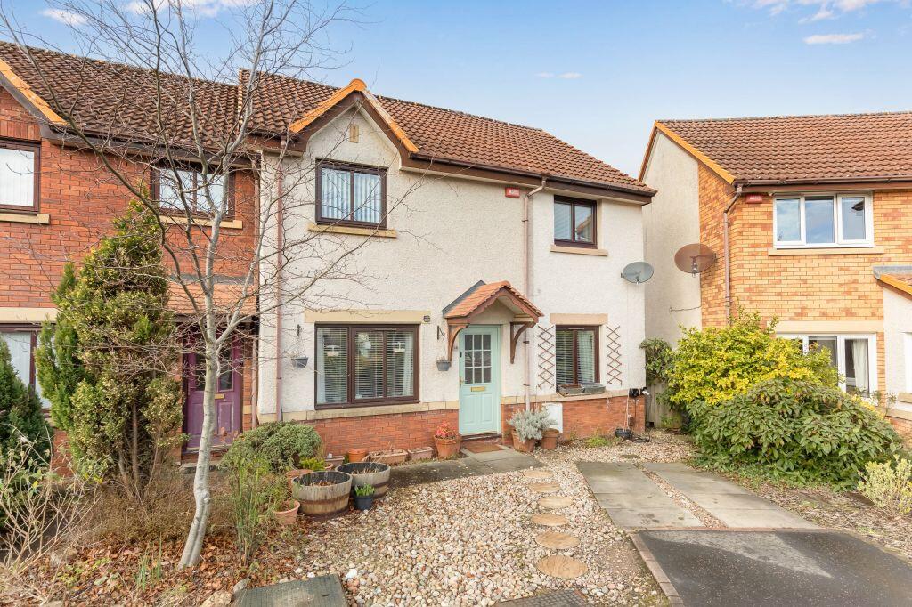 Main image of property: 56 The Murrays, Edinburgh, EH17 8UP