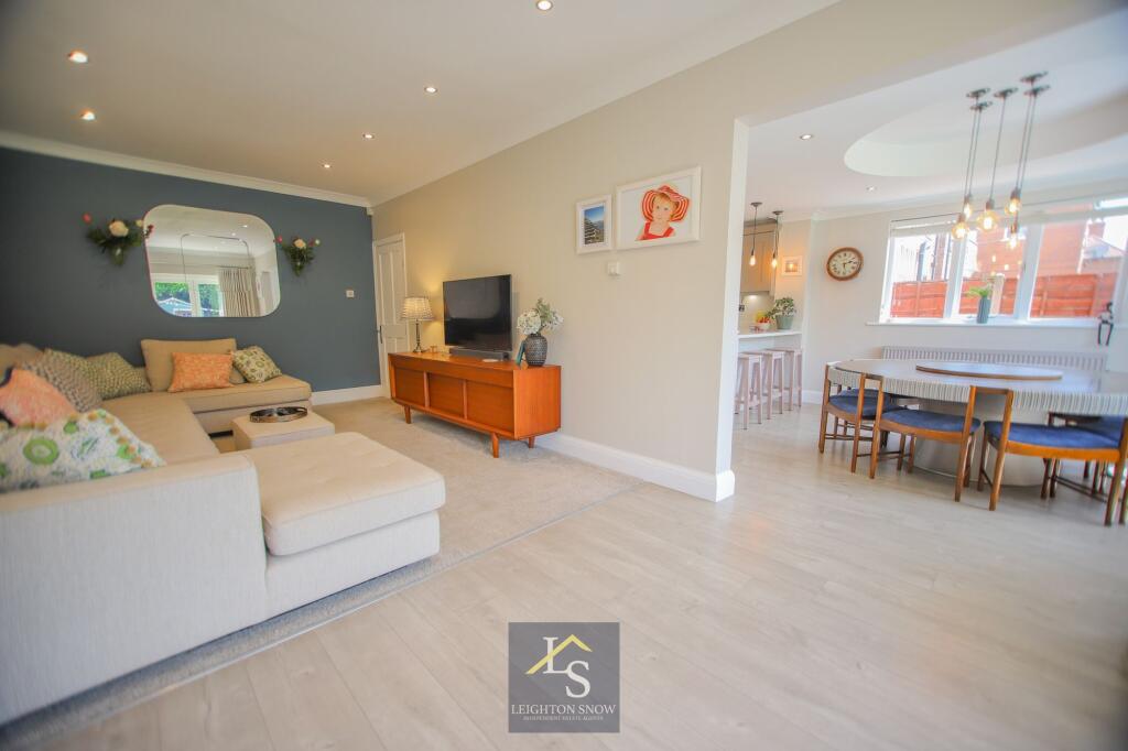 House in Stockport - View 3