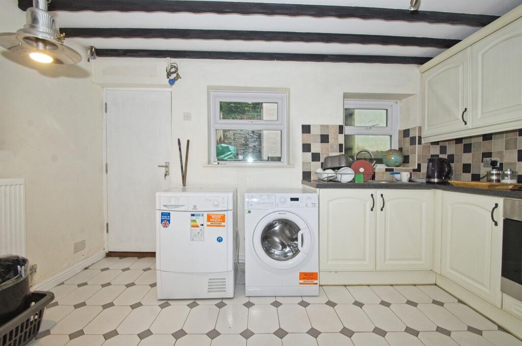 Pentrebach Road, Pontypridd photo 4