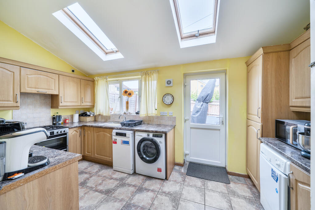House in Swindon - View 3