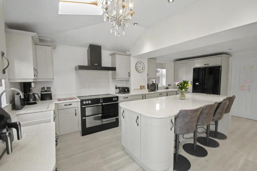 House in Mawsley - View 3