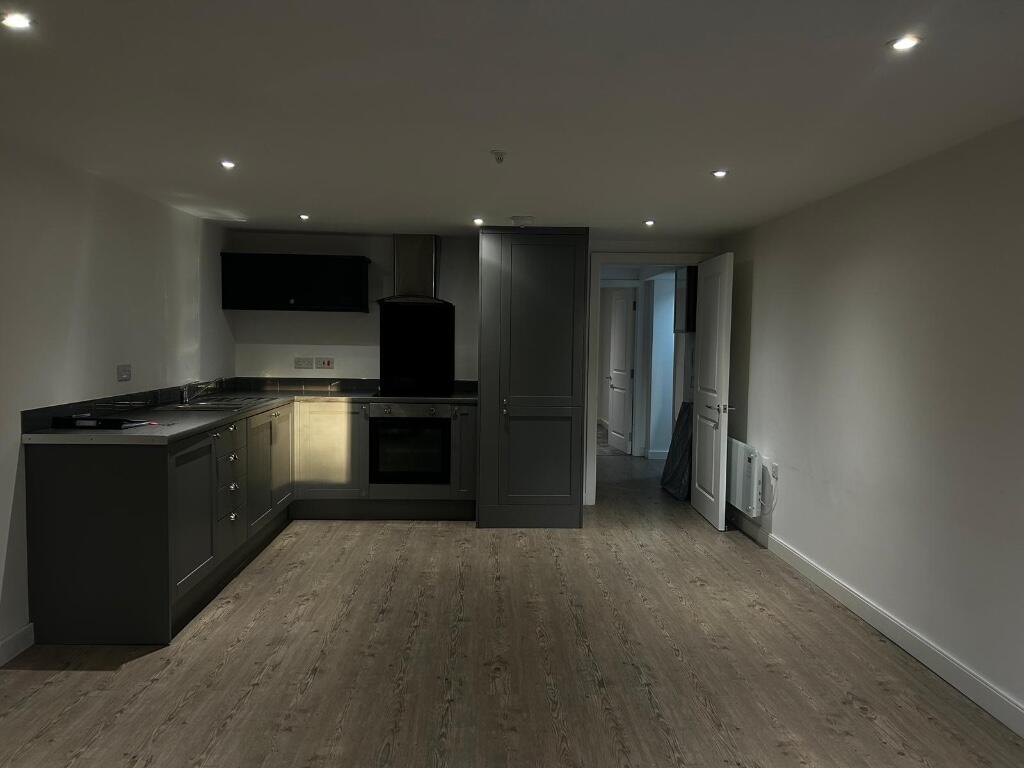 Main image of property: 114 Kiln Court, Doncaster, South Yorkshire, DN3