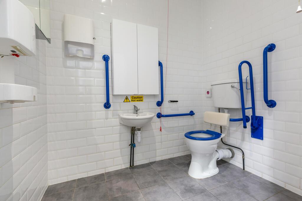Units 27 Studios Holloway 11.jpg