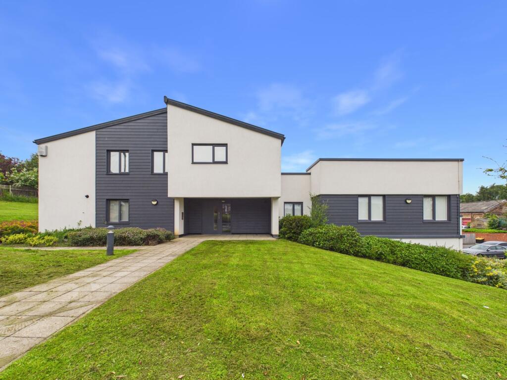1-bed flat on Woodhouse Lane, Swalwell, NE16, £125,000