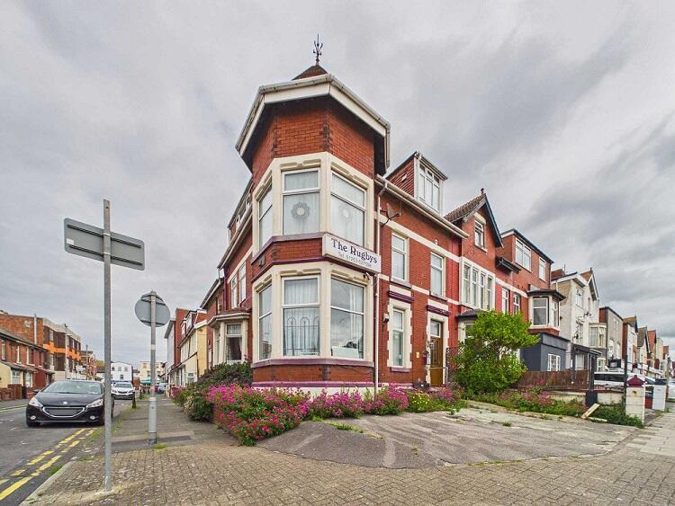 Main image of property: 55 Reads Avenue, Blackpool, FY1 4DG