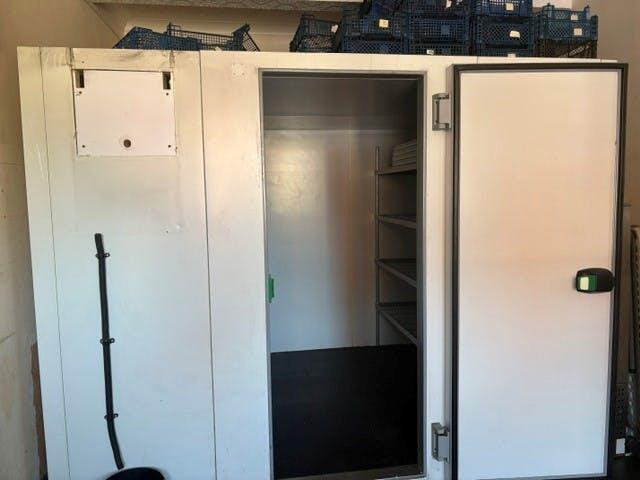 fridge.jpg