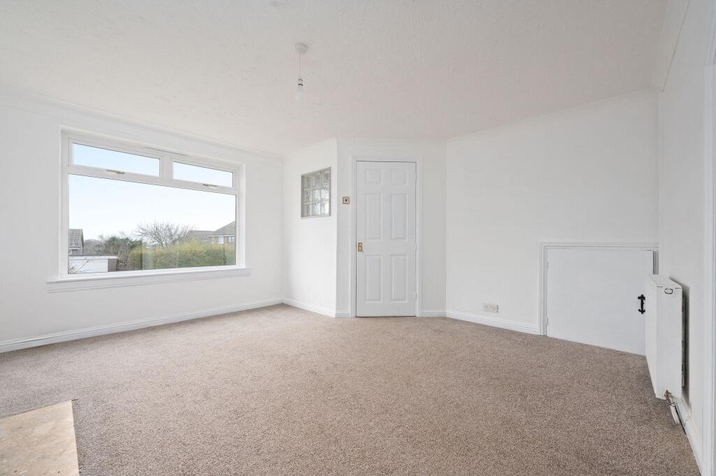 Petershill Gardens, Bathgate, West Lothian, EH48 - View 5