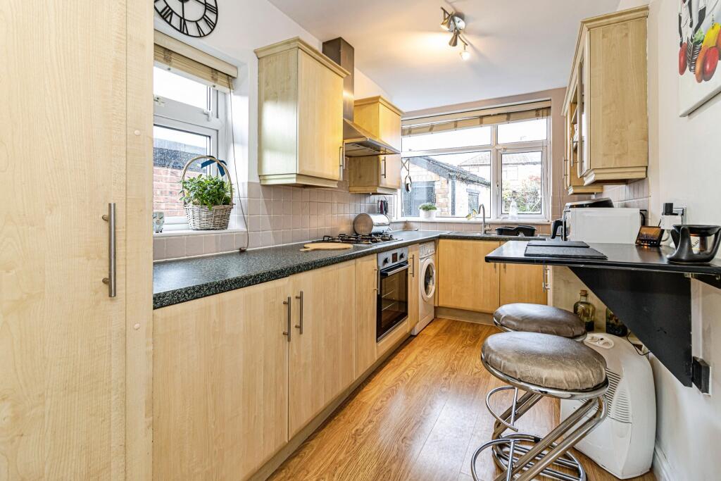 Margrove Road, Salford, M6 - View 3