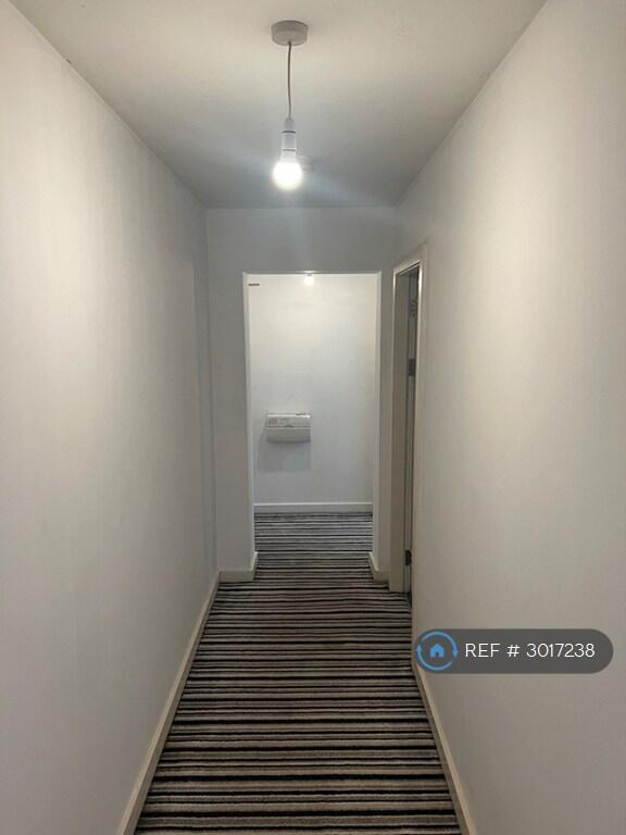 Apartment in Nottingham - View 5