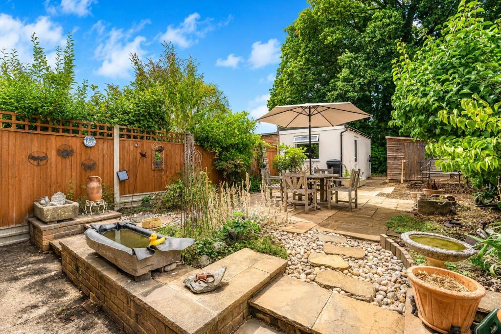House in Hertford, Bengeo - View 5