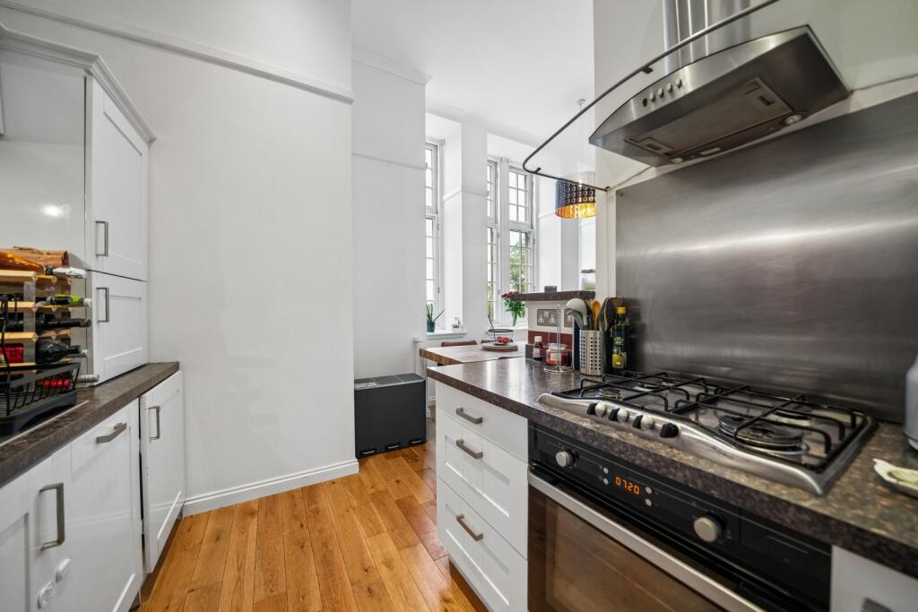 Apartment in Glasgow - View 5