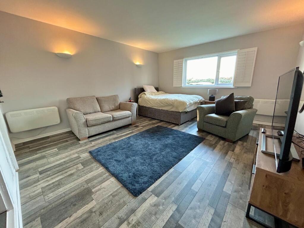 Apartment in Stockport - View 2