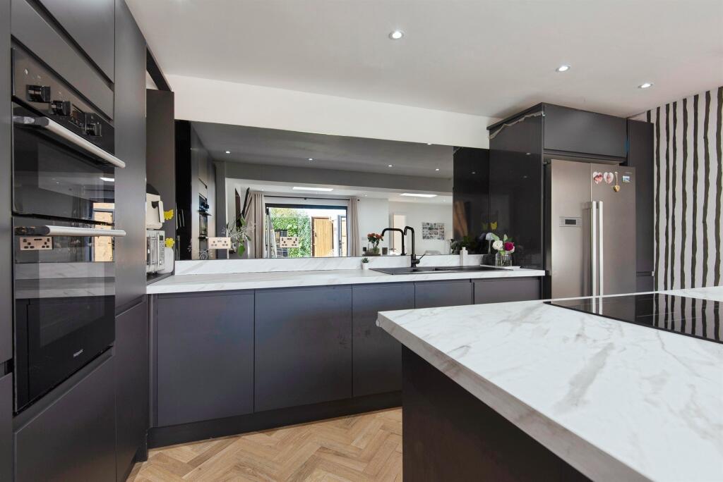 House in Stevenage, Rooks Nest - View 5