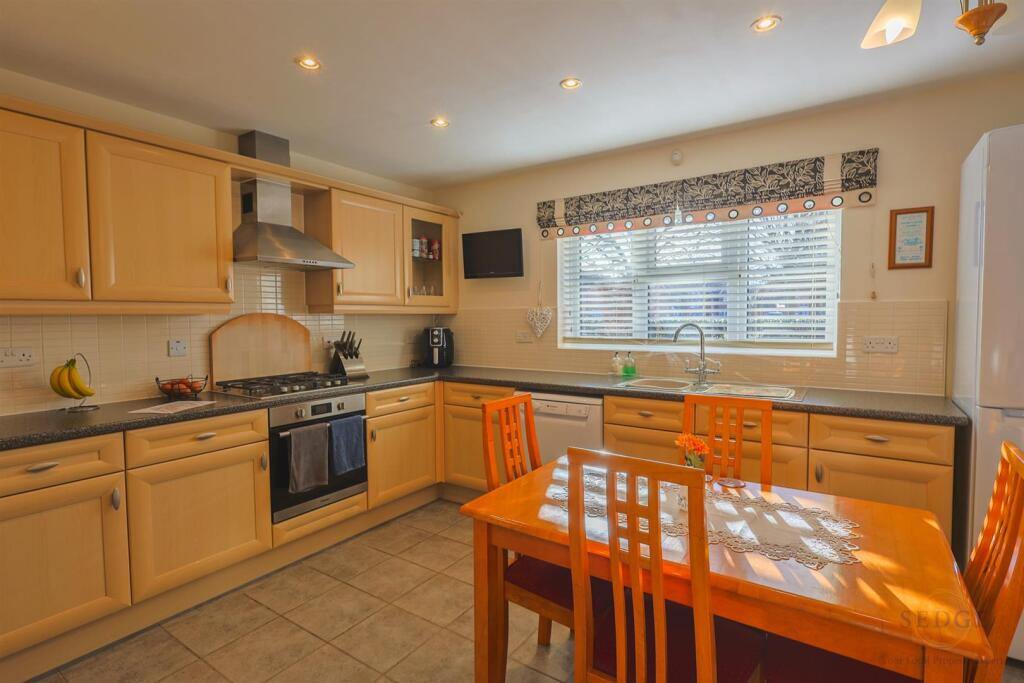 Greenwich Avenue, Holbeach, Spalding photo 2