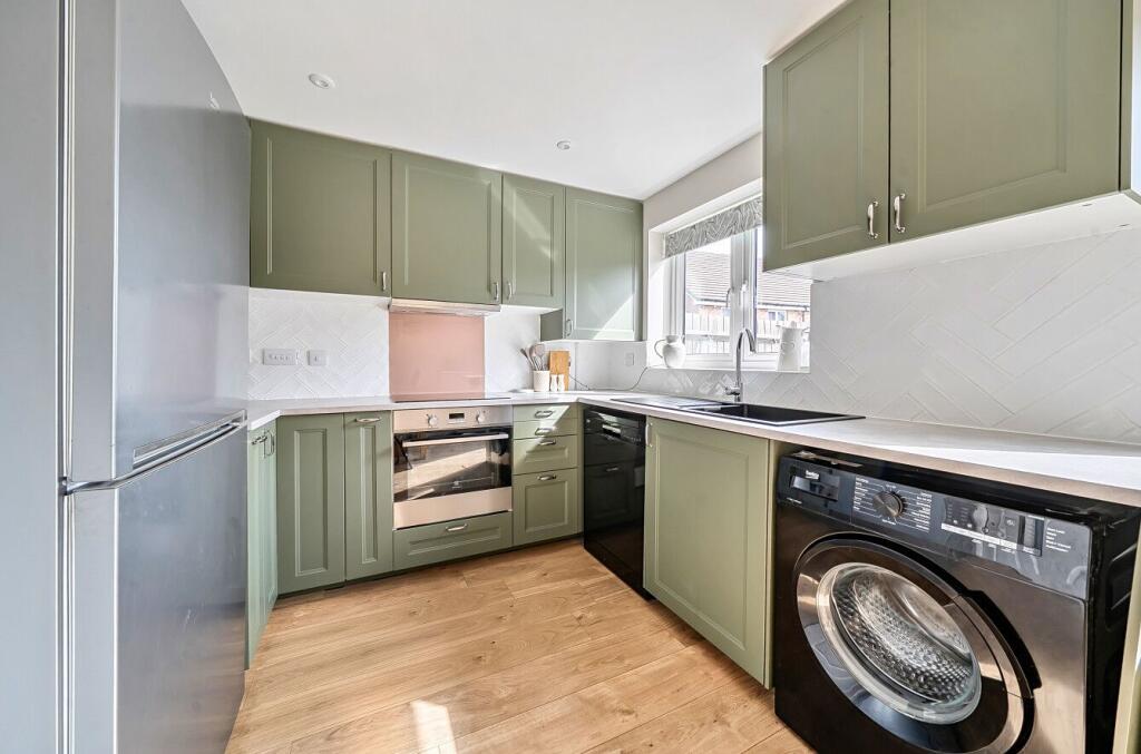 House in Tidworth, Zouch Market - View 3