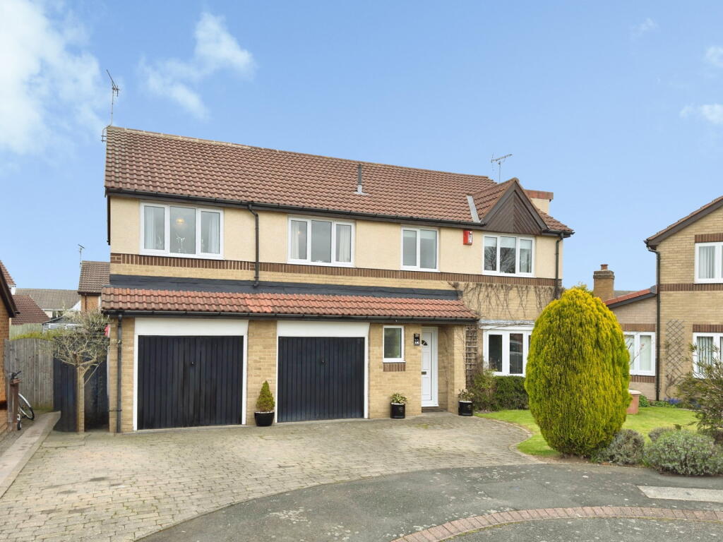 Main image of property: Pinewood Avenue,Cramlington,NE23 3TX