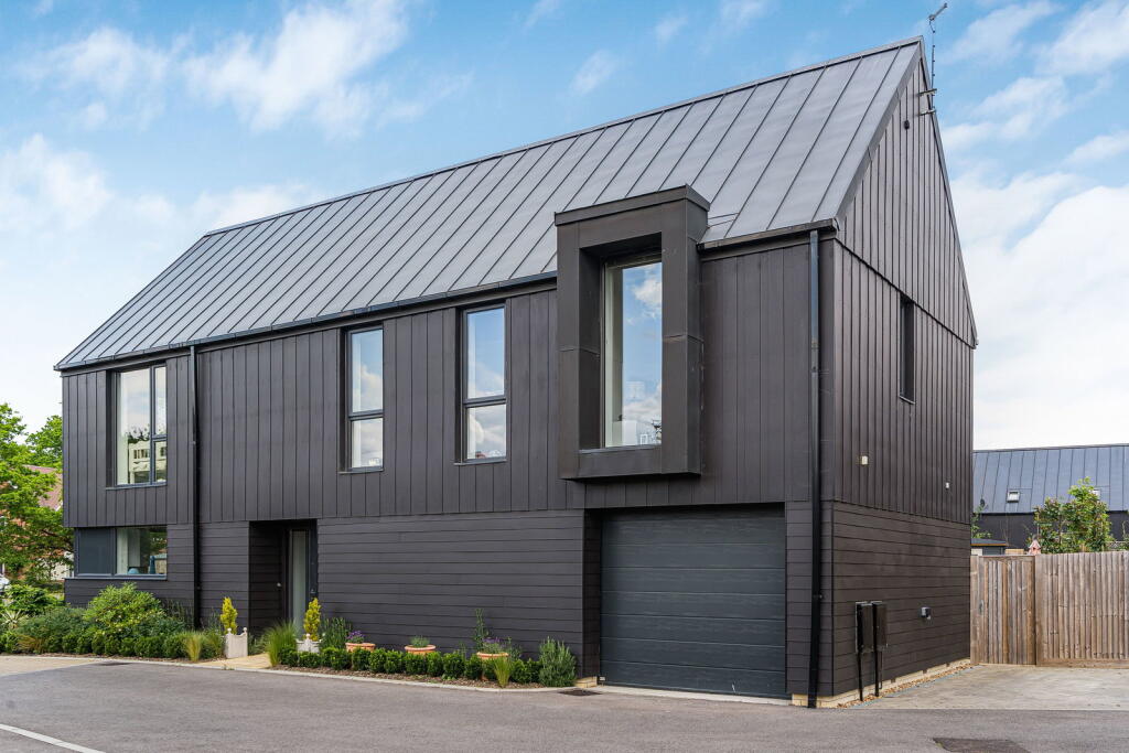 Main image of property: Buckthorn Grove, Cranleigh, GU6 8WN