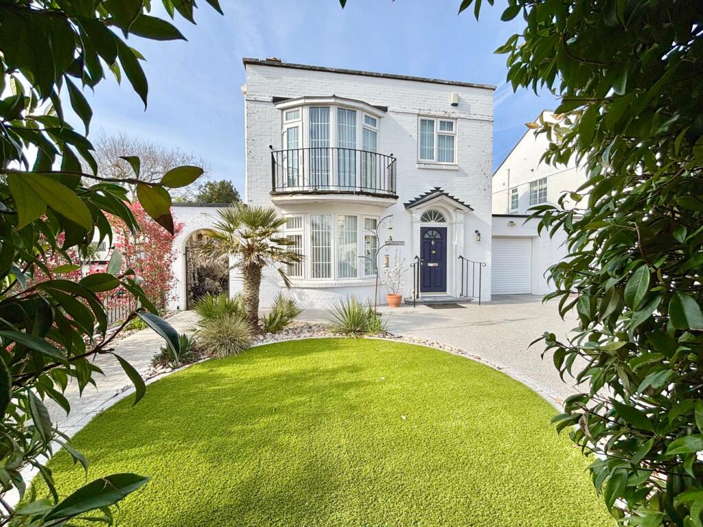 Main image of property: Cooden Close, Bexhill-on-Sea, TN39