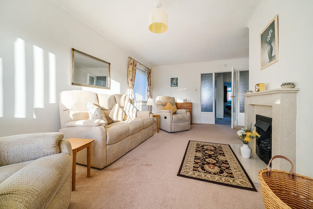 Edinburgh Road, Holt, Norfolk photo 3
