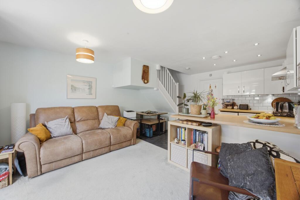 House in Rossendale, Holme - More