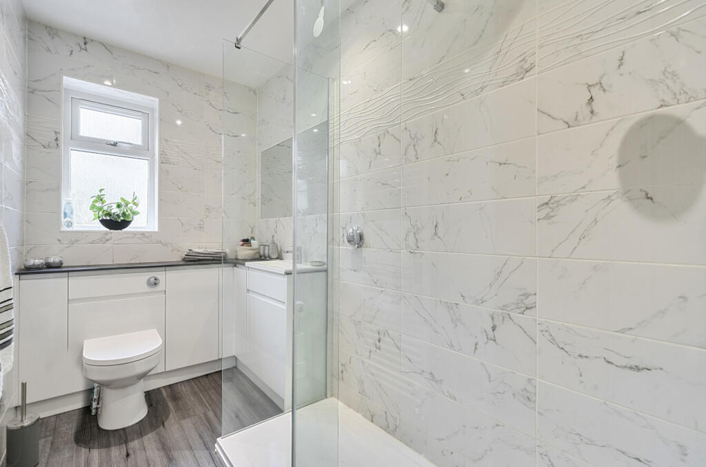 Cardigan Close, Lawn, Swindon, SN3 - More