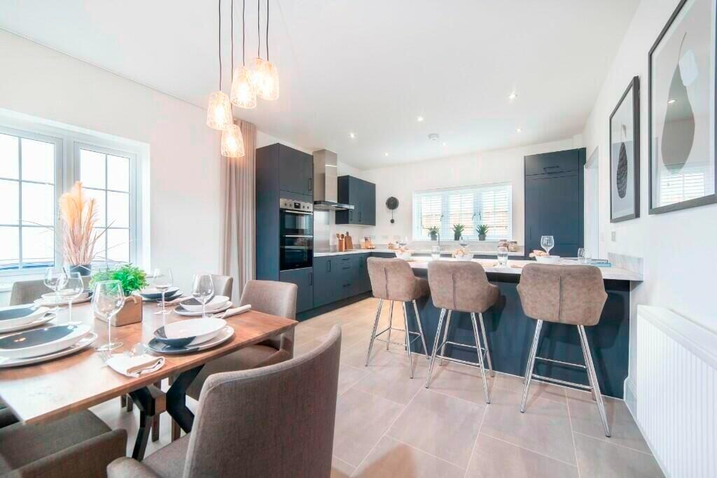 Main image of property: Elm Park, Exeter, Devon, EX2