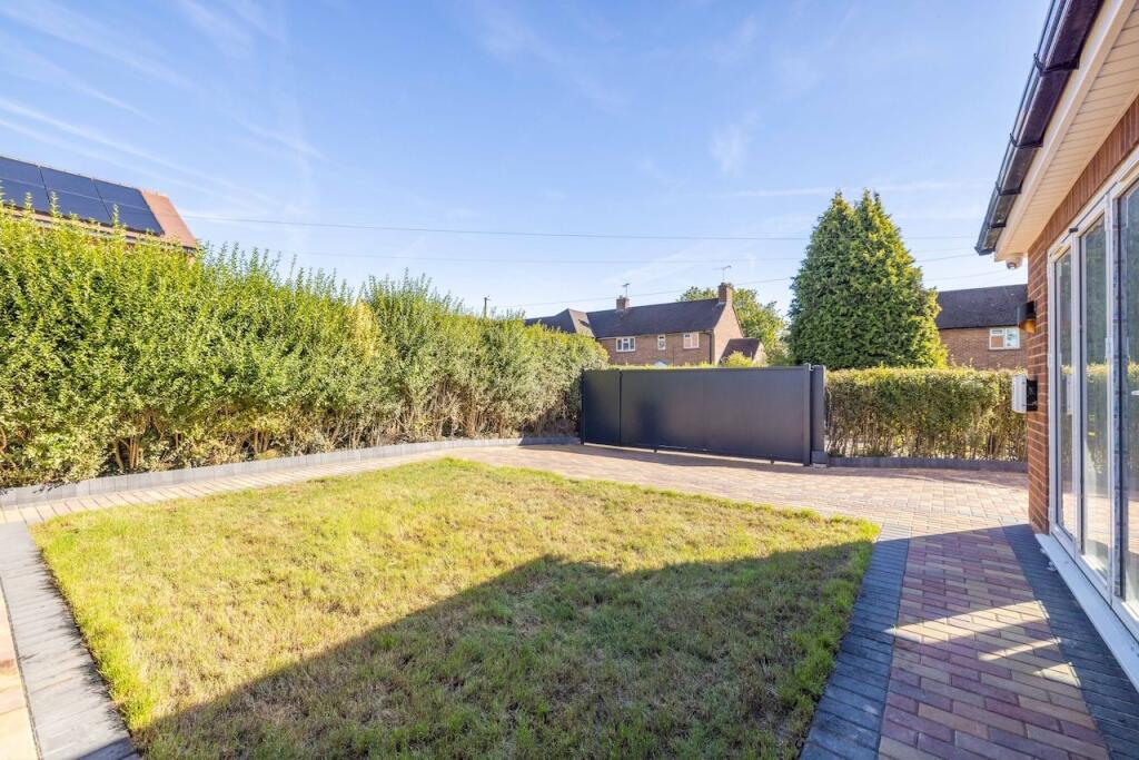 House in Slough, Hitcham, Burnham - View 4