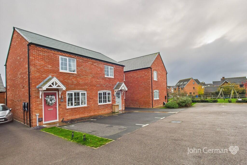 2-bed semi-detached on Francome Drive, Uttoxeter, £215,000