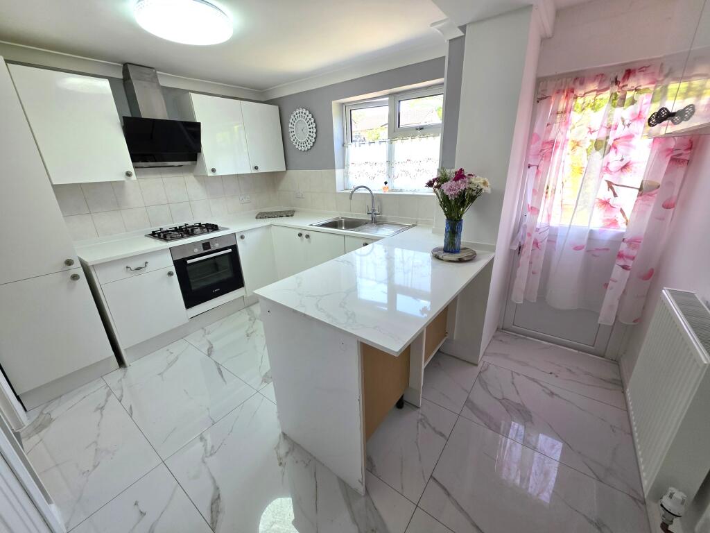 Additional image 4 of Byfield, Welwyn Garden City