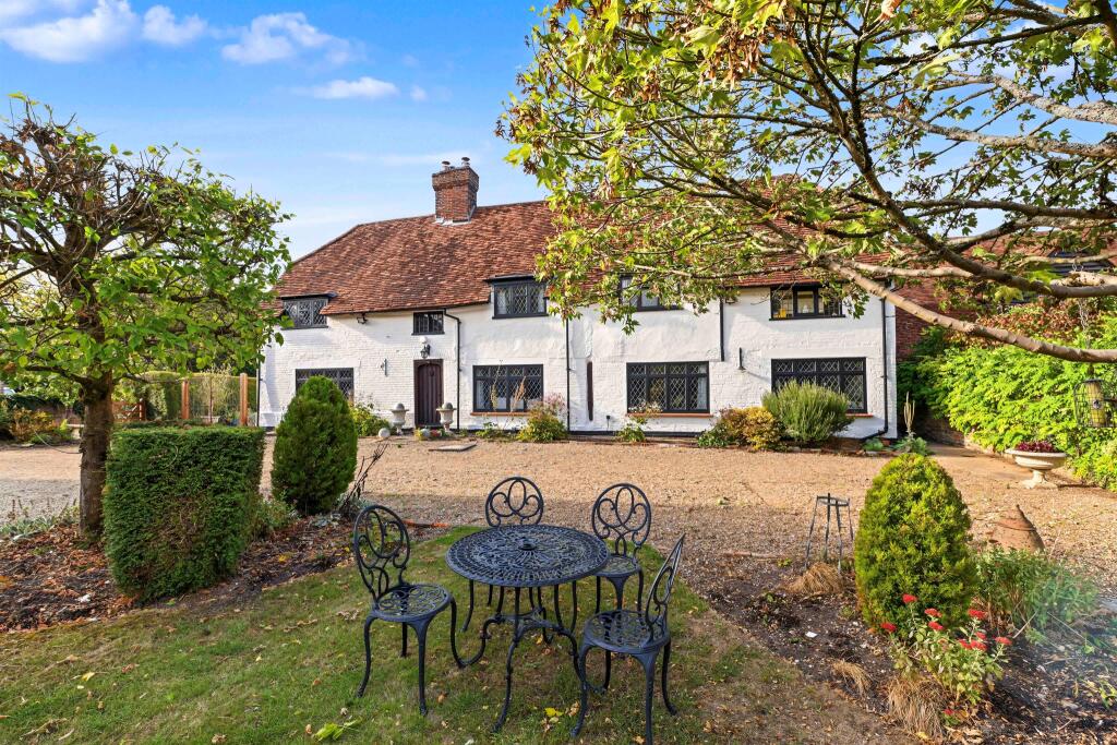 Main image of property: Drayton Beauchamp, Aylesbury
