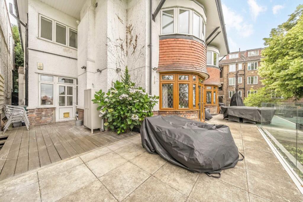 Property photo 8