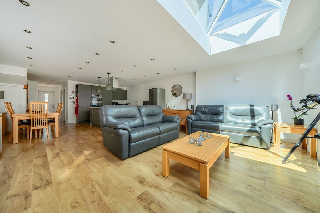 House in Glaston, Rutland - View 4