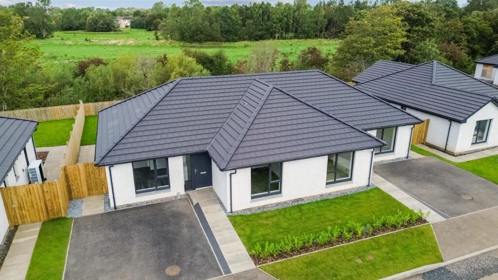 Main image of property: 1-8
ANNICK GROVE
Dreghorn
Irvine
KA11 4GG