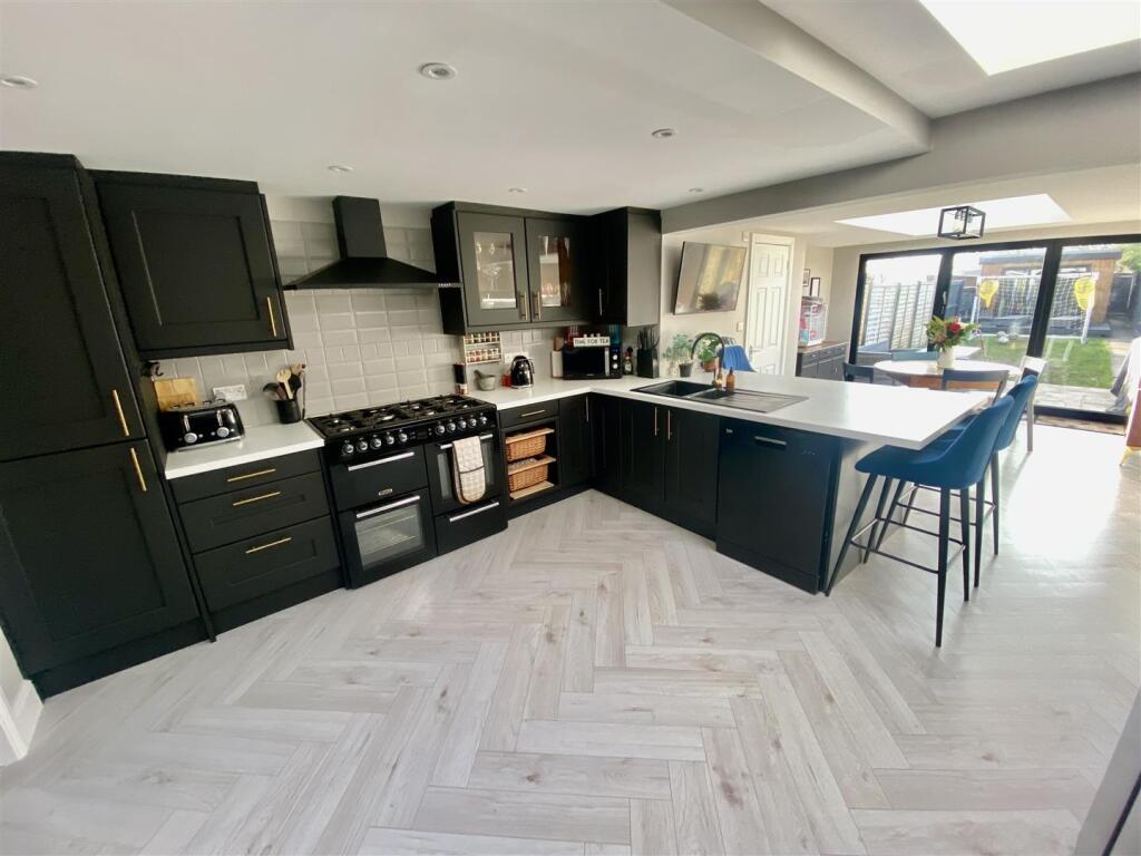 Main image of property: Swindon Road, Wroughton, Swindon