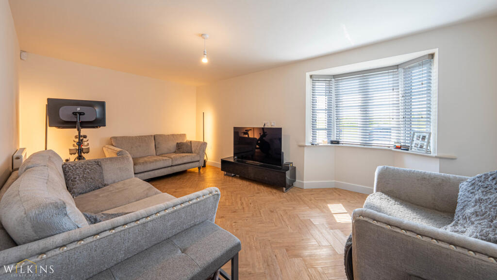 Mill Grove, Tamworth, Staffordshire, B79 - More