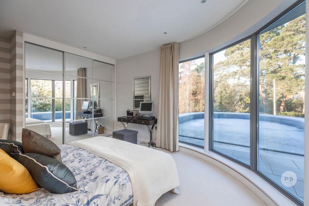 Additional image 15 of 'The Penthouse' Brooklyn House, Bingham Avenue, Lilliput, Poole, BH14