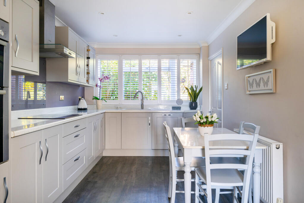 Additional image 5 of Brook End Close, Henley-in-arden, B95