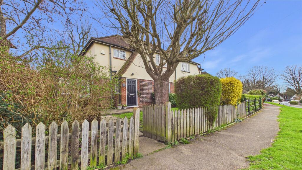 Main image of property: Broadley Green, Windlesham, Surrey, GU20