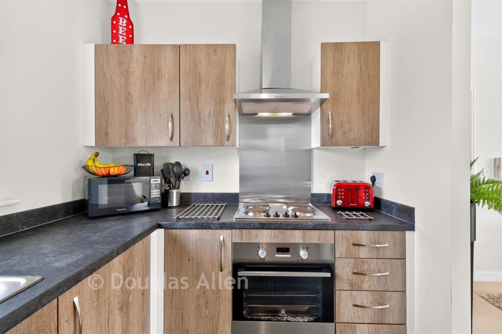 Apartment in London, Marks Gate - View 5