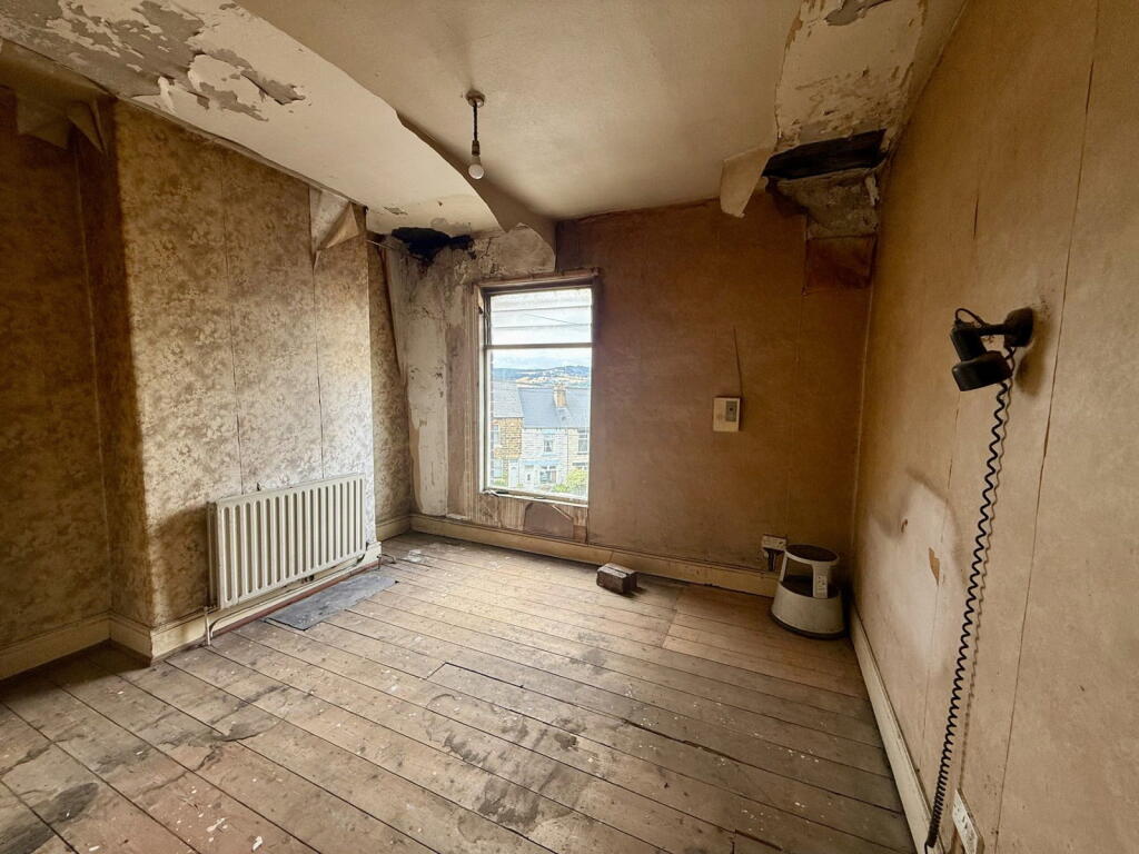 House in Sheffield - View 4