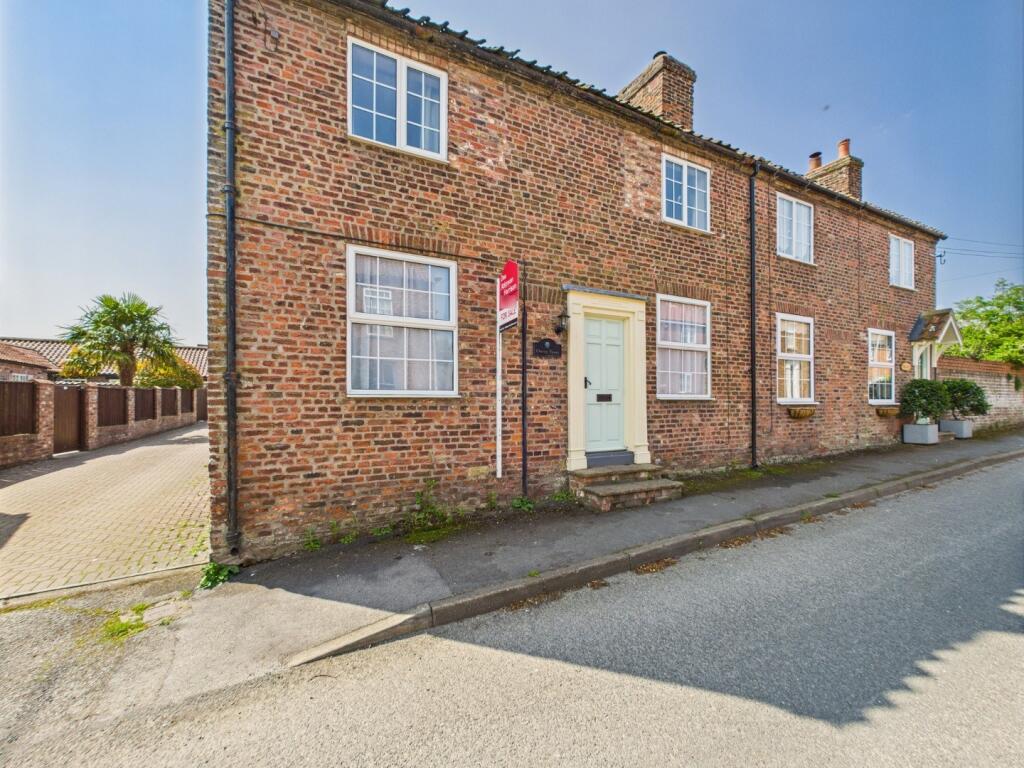 3-bed semi-detached on East Street, Kilham, YO25 4RE, £285,000
