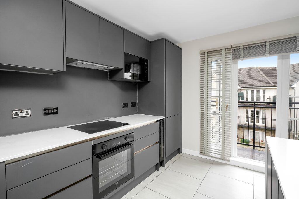 Apartment in Edinburgh, East Lothian - View 5