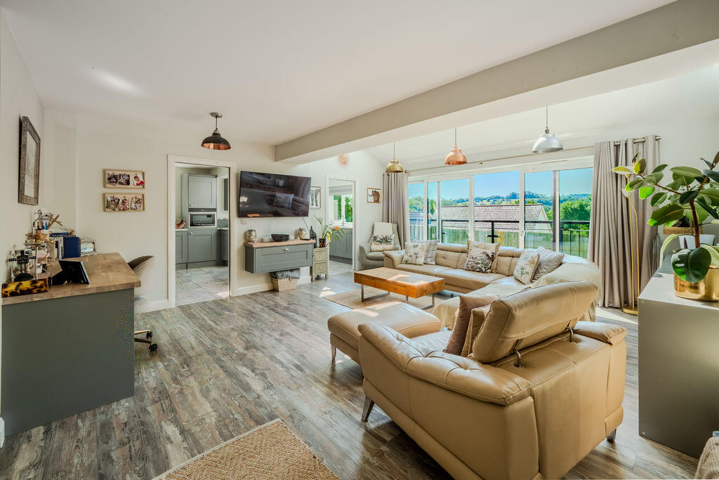 House in Long Ashton, Yanley - View 6