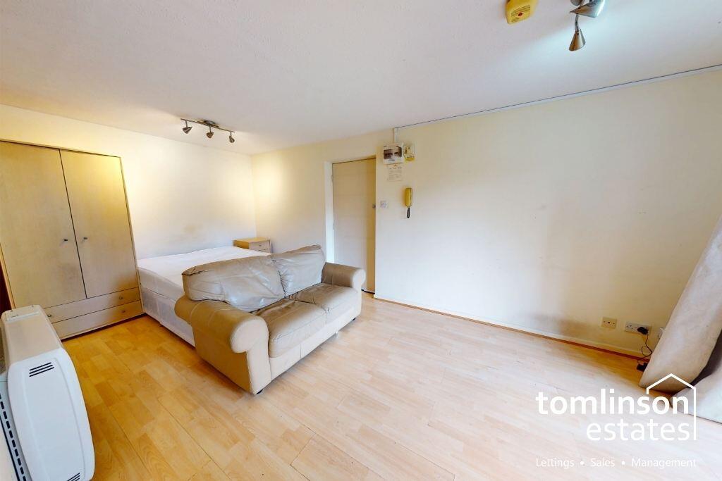 Apartment in Nottingham, Old Lenton, The Park - View 3
