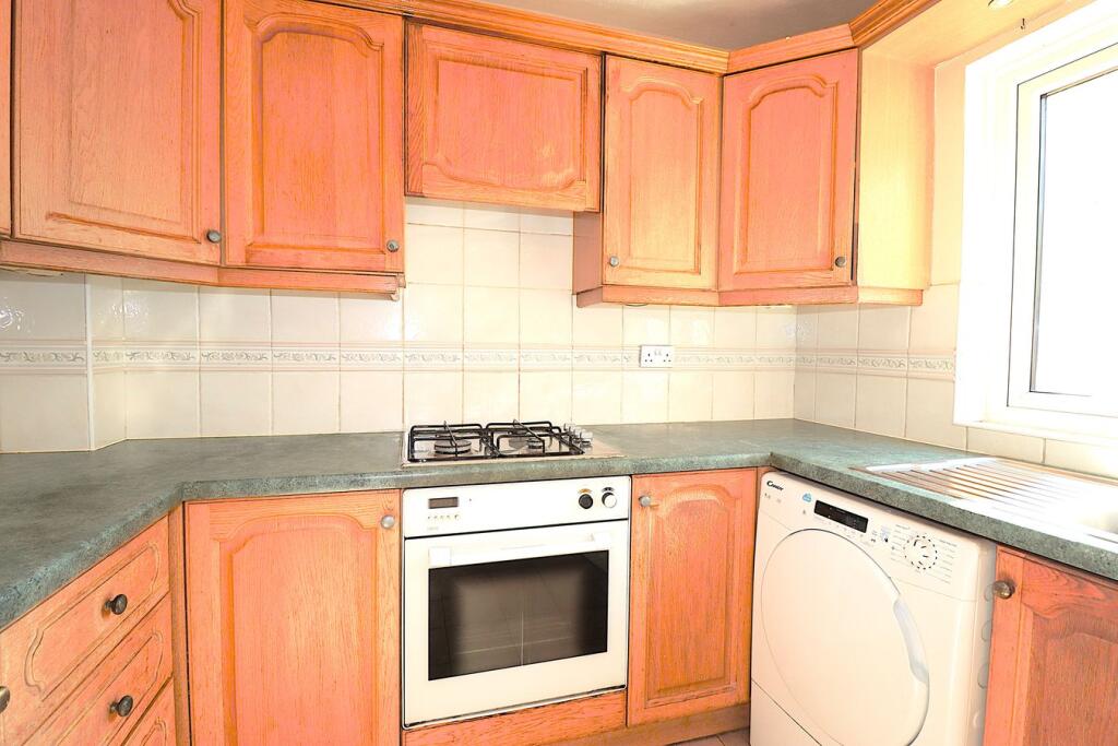 House in Rushmoor, Hampshire - View 4