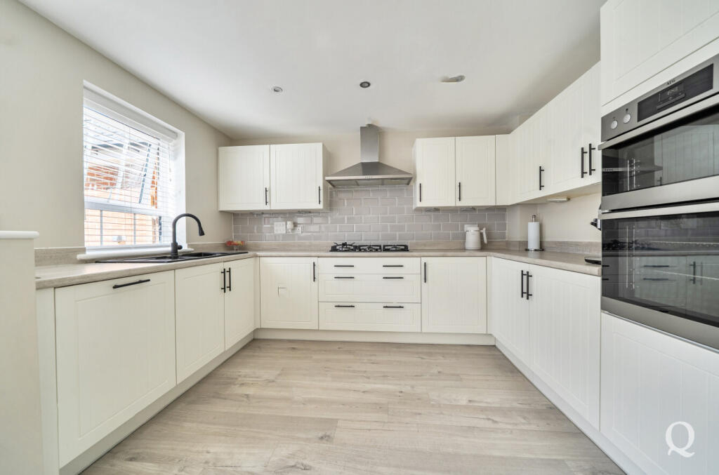 House in Swale, Orchard Green, Faversham - View 3